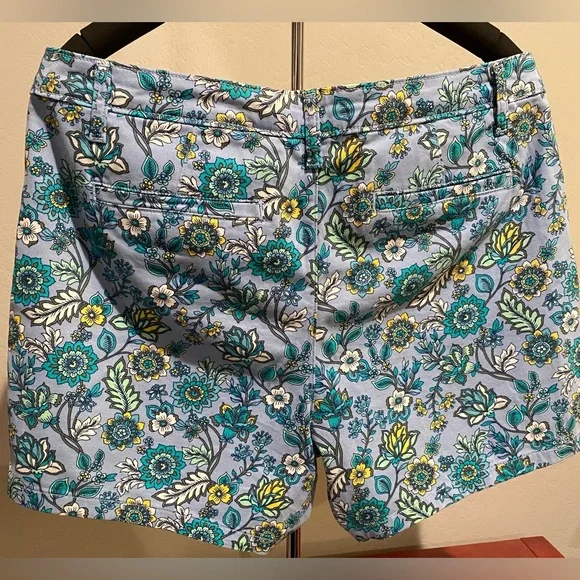 St. John's Bay Blue and Green Bermuda Women's Shorts Size 14 Soft - Picture 3 of 11